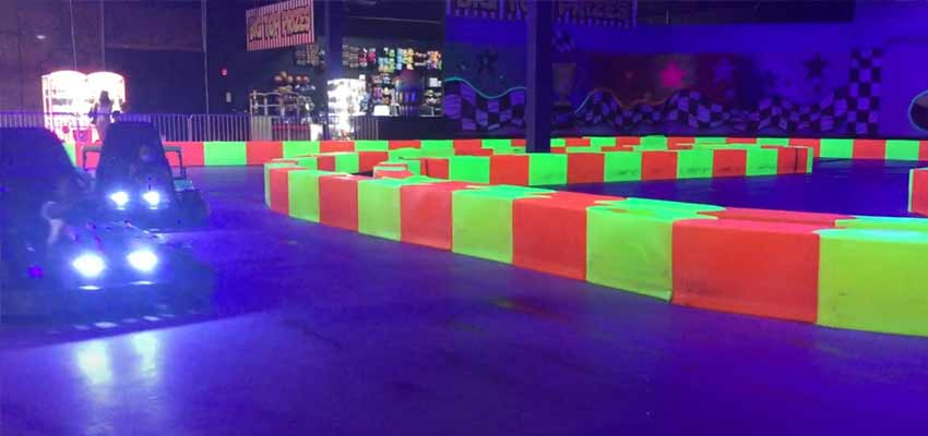 san antonios incredible pizza go kart track